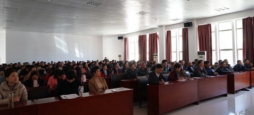 葉莉：海峽科化龍巖分公司舉辦春節(jié)后復(fù)工全員教育培訓(xùn)，圖為培訓(xùn)現(xiàn)場(chǎng)。[2].jpg