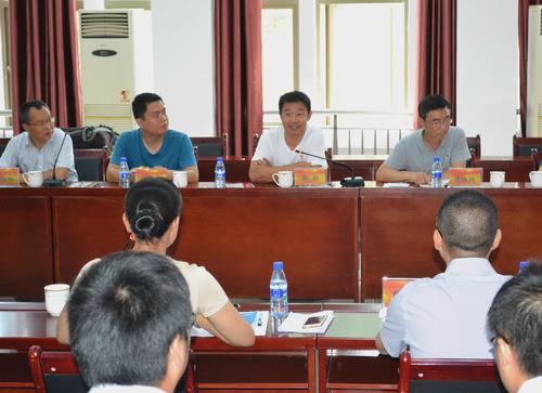 河北國防科工局副局長趙勛一行到海峽科化龍巖分公司交流指導分公司。蘇艷麗攝.jpg