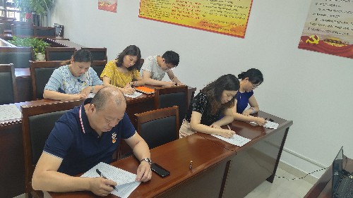 ?？剖∶癖瑒?#65533;?省民爆公司開展黨史知識(shí)測(cè)試主題黨日活�?~1.jpg